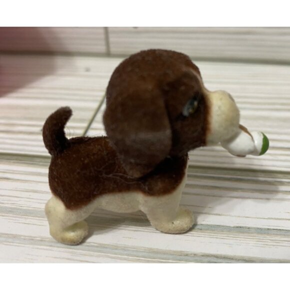 Puppy in my Pocket Dog Houses & Brown Flocked Miniature with Toy in Mouth - Picture 5 of 8